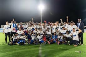 2届MVP+1冠+FMVP，史上最全面中锋，策应能力非常强。